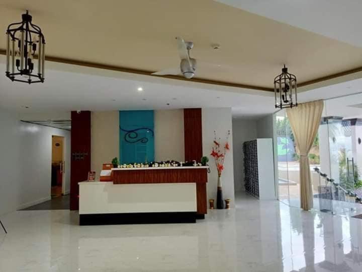 Antara Residential Condominium Talisay  Esterno foto